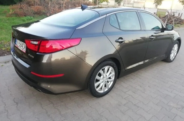 Kia Optima cena 57000 przebieg: 72000, rok produkcji 2014 z Białystok małe 22